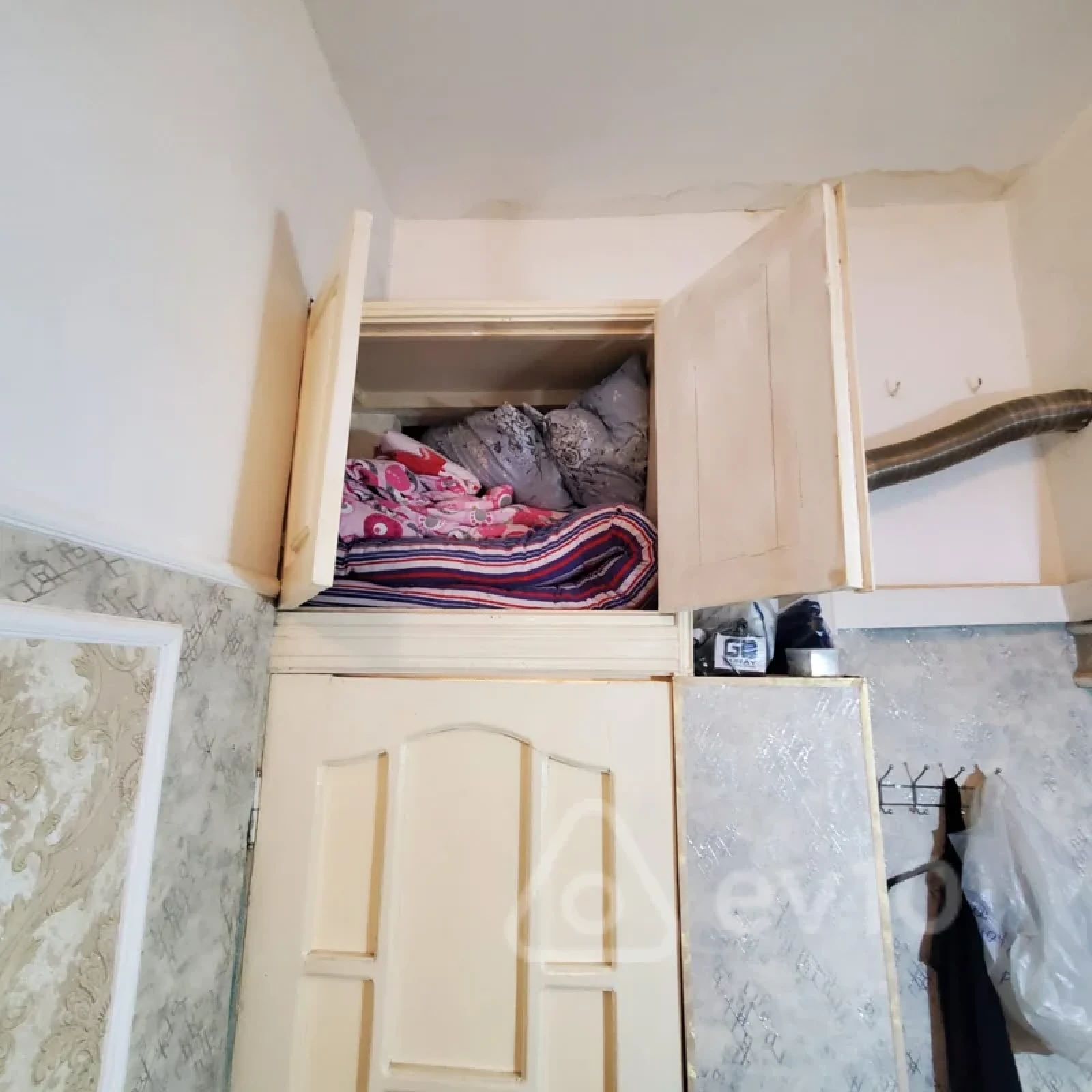 Kirayə verilir 1 otaqlı köhnə tikili 15 m²