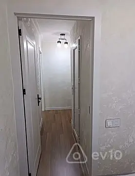Satılır 2 otaqlı köhnə tikili 36 m²