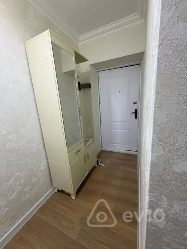 Satılır 2 otaqlı köhnə tikili 36 m²