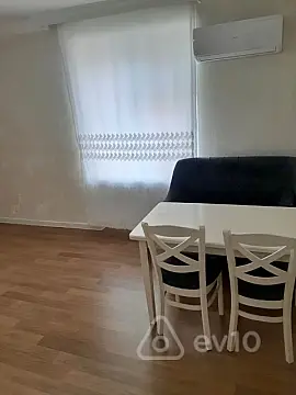 Satılır 2 otaqlı köhnə tikili 36 m²