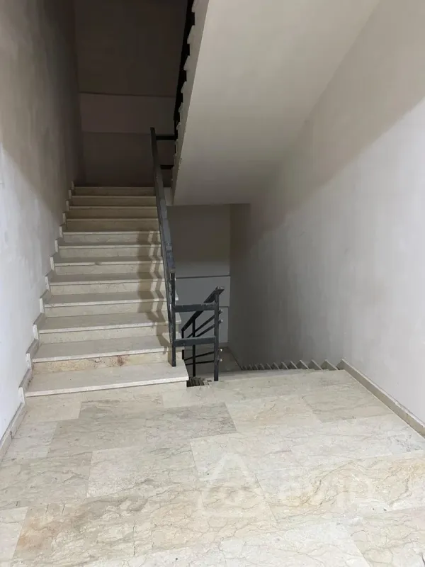 Satılır 4 otaqlı yeni tikili 186 m²