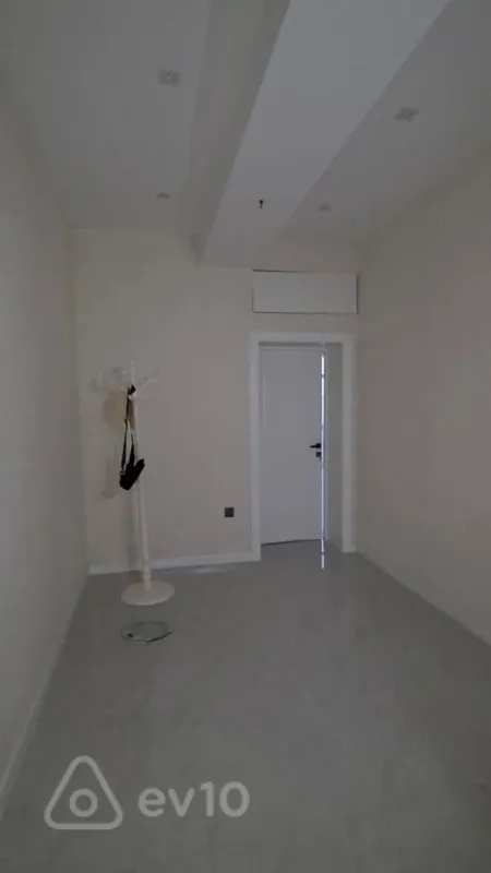 Satılır 2 otaqlı yeni tikili 90 m²