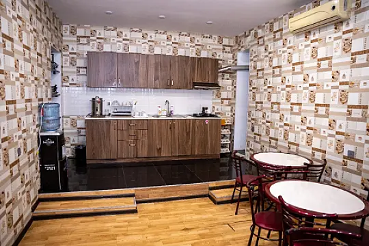 Kirayə verilir 10 otaqlı ofis 522 m²