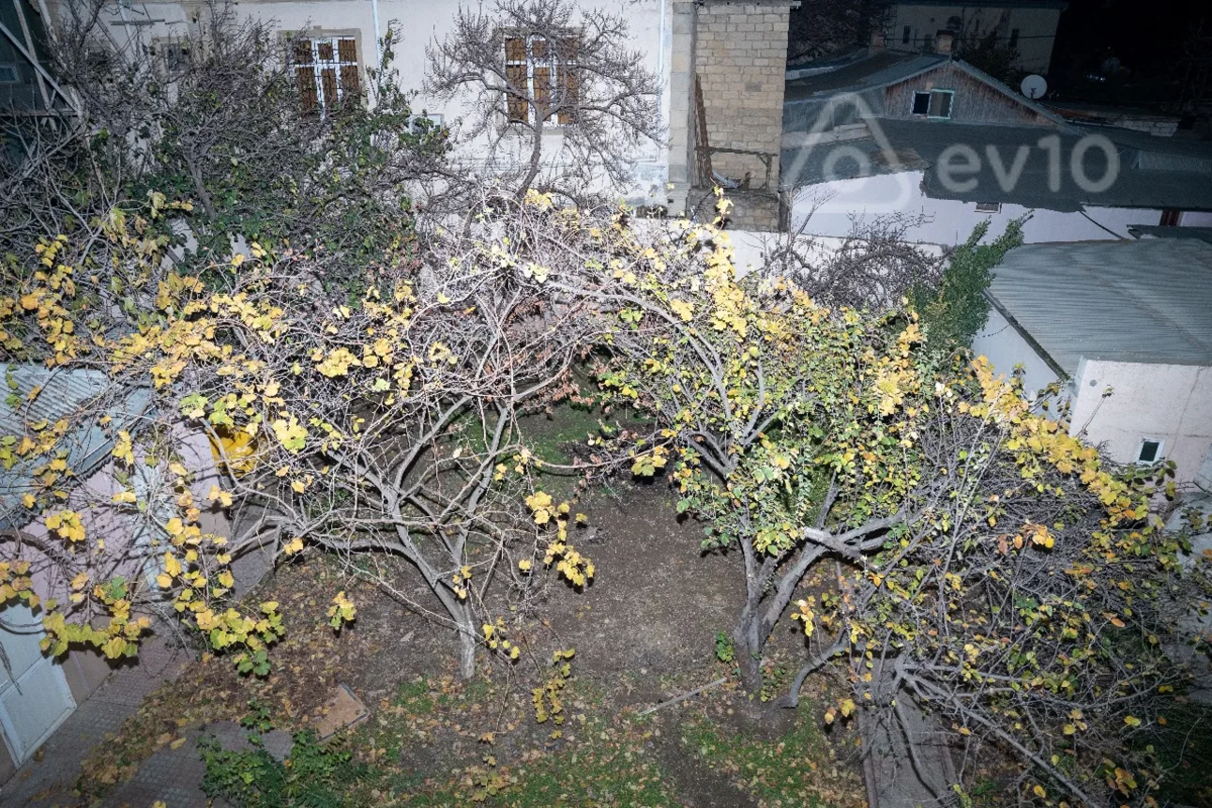 Kirayə verilir 10 otaqlı ofis 522 m²