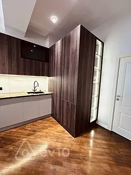 Satılır 3 otaqlı yeni tikili 160 m²