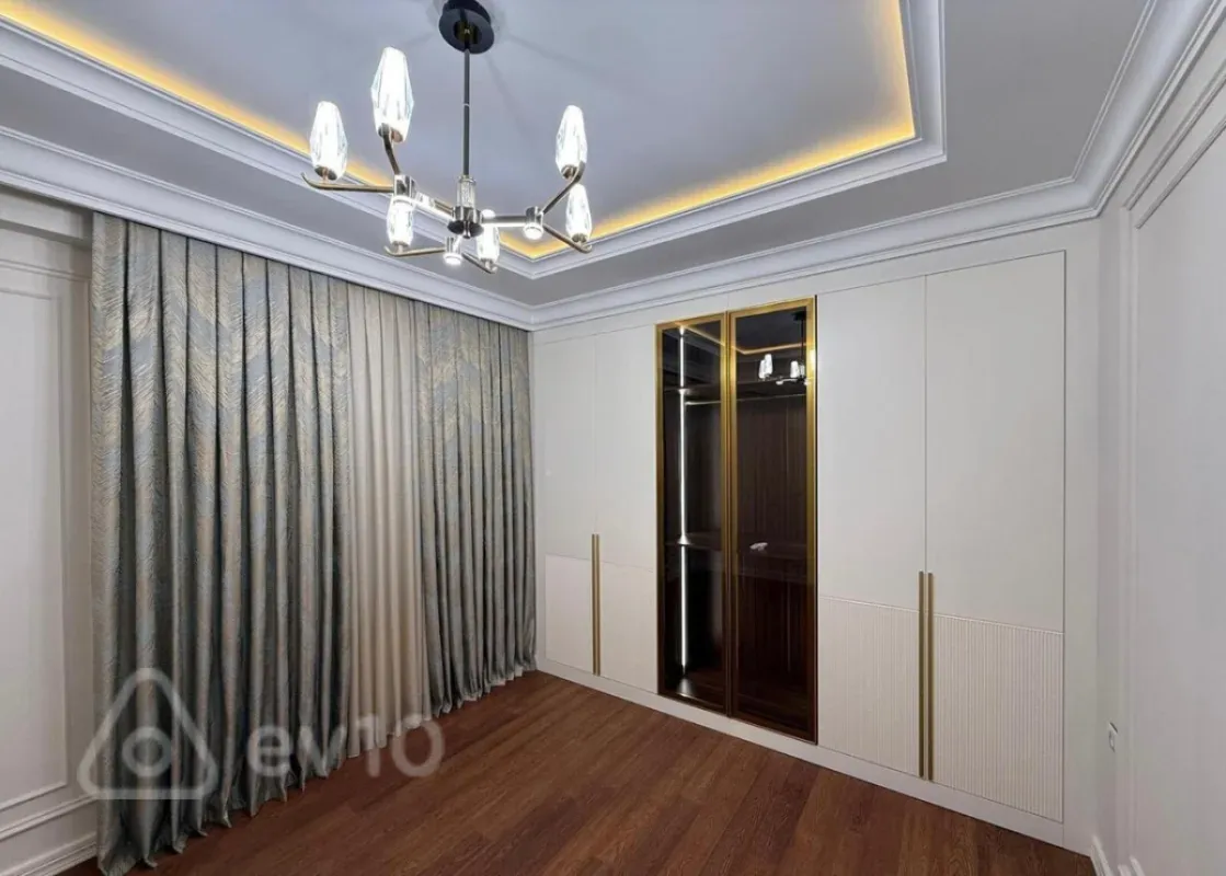 Satılır 4 otaqlı yeni tikili 189 m²