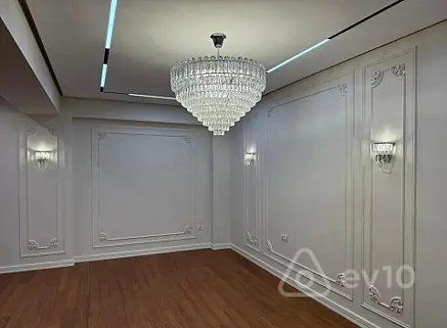 Satılır 4 otaqlı yeni tikili 189 m²