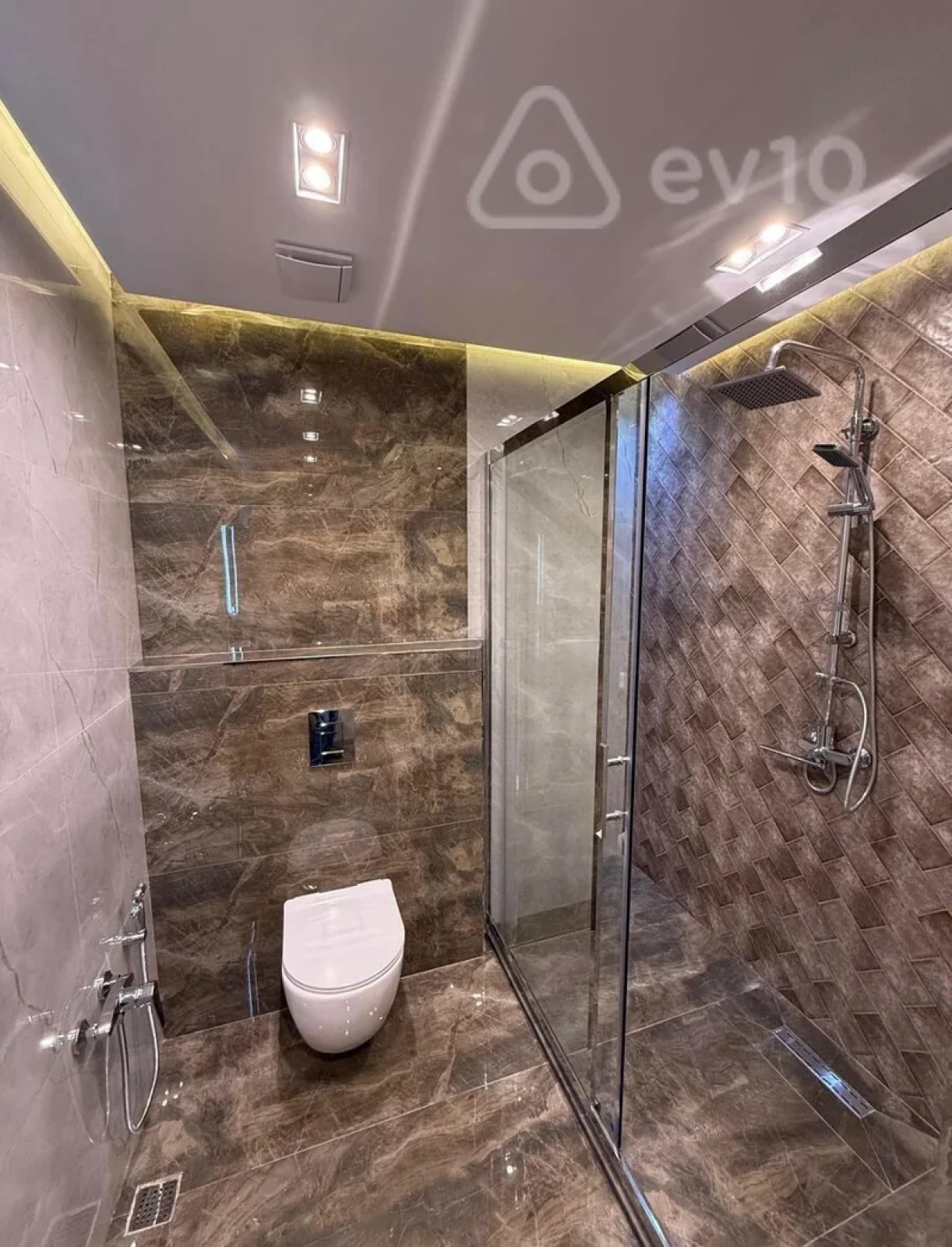 Satılır 4 otaqlı yeni tikili 189 m²