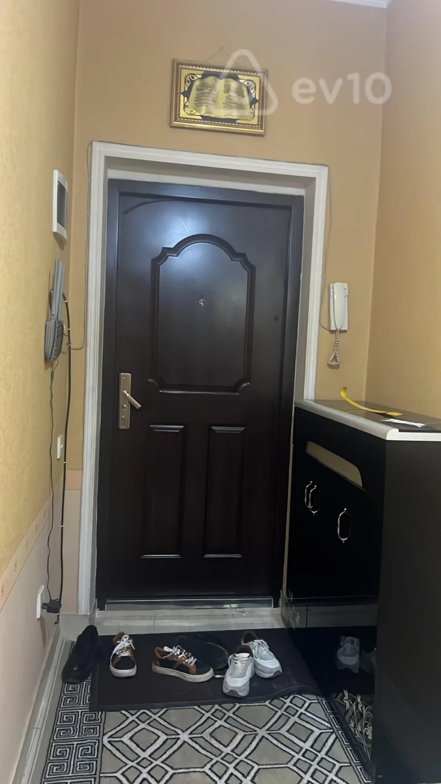 Kirayə verilir 2 otaqlı yeni tikili 250 m²