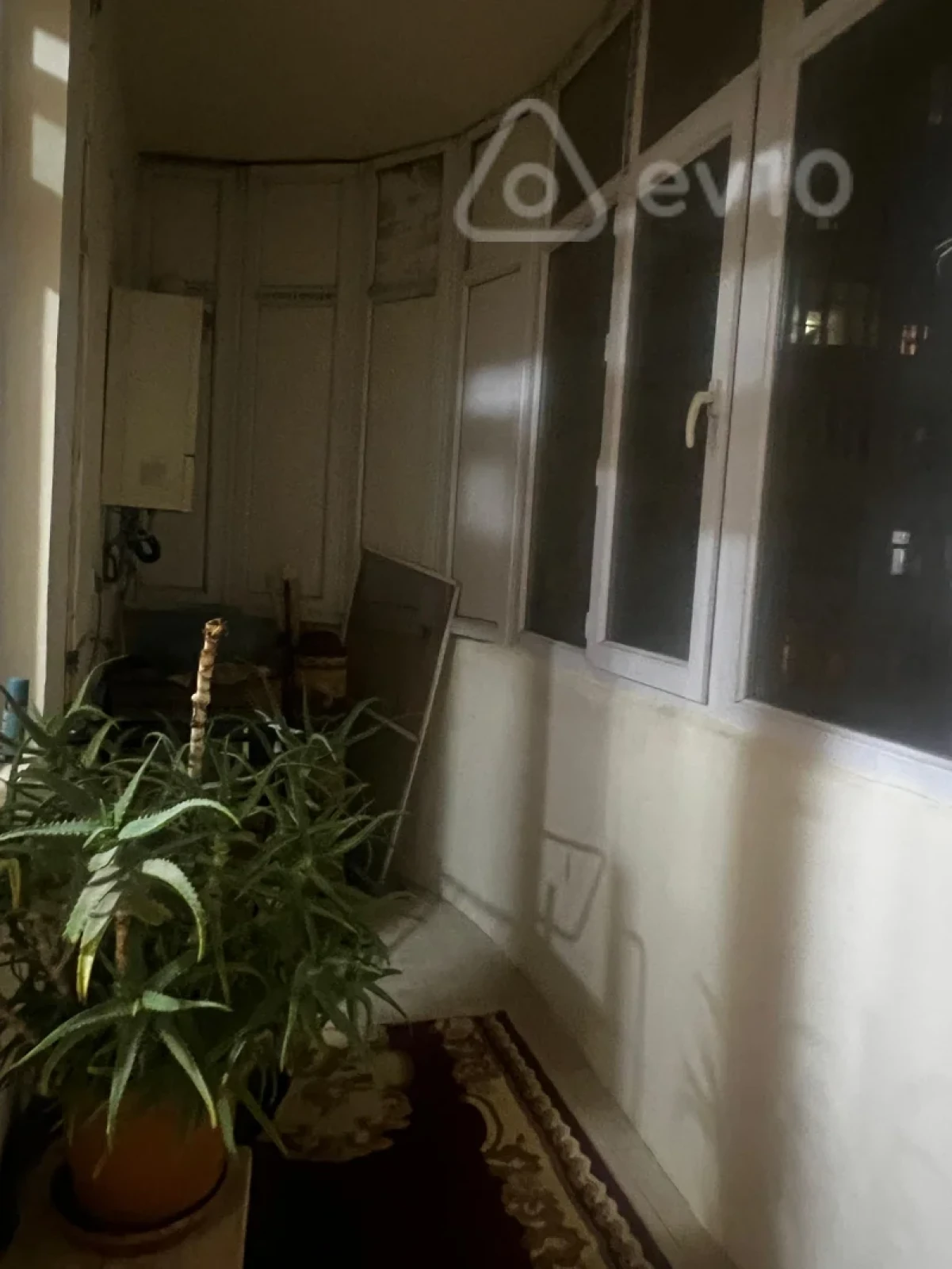 Kirayə verilir 2 otaqlı yeni tikili 250 m²