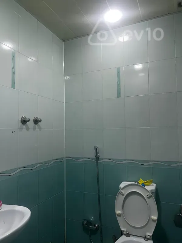 Kirayə verilir 2 otaqlı yeni tikili 250 m²