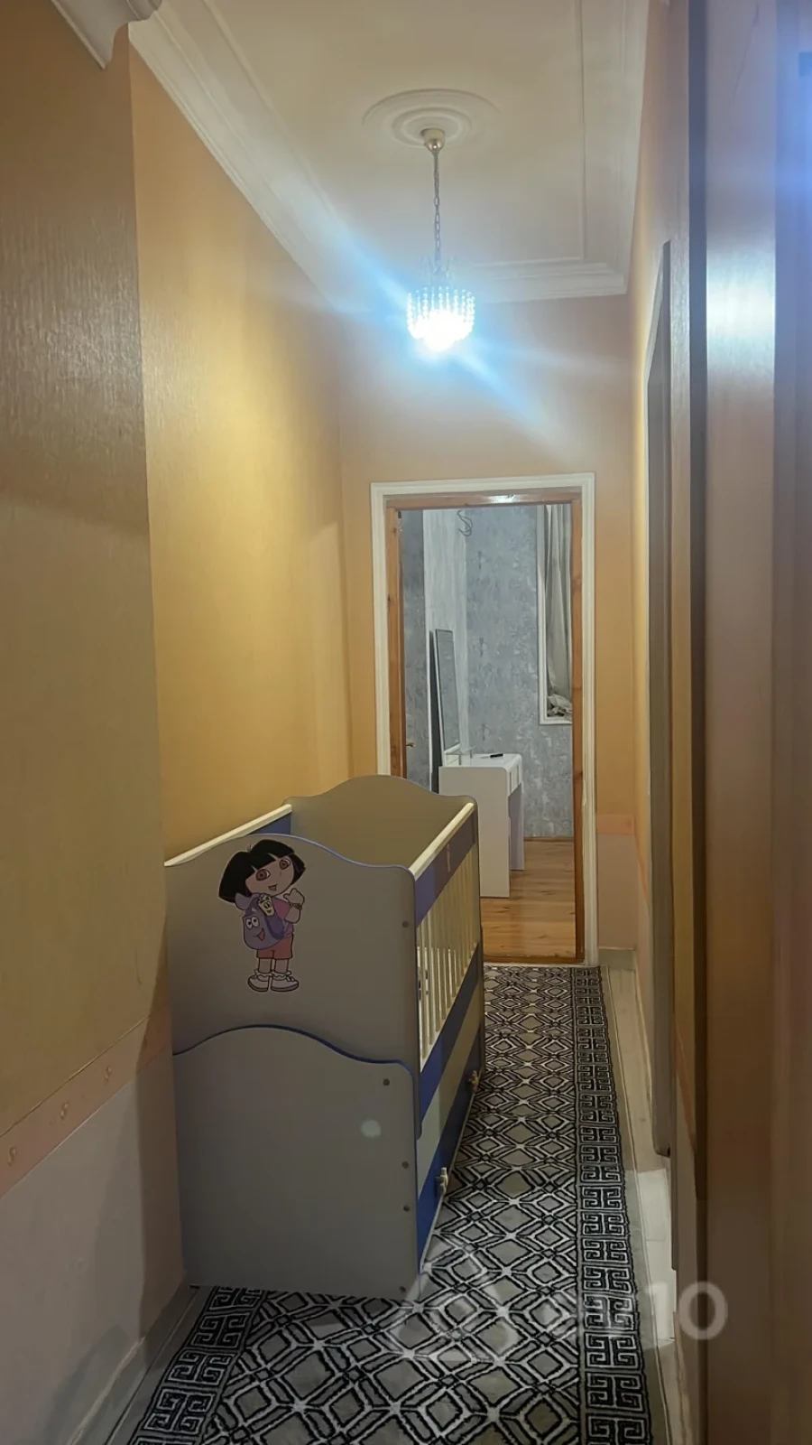 Kirayə verilir 2 otaqlı yeni tikili 250 m²