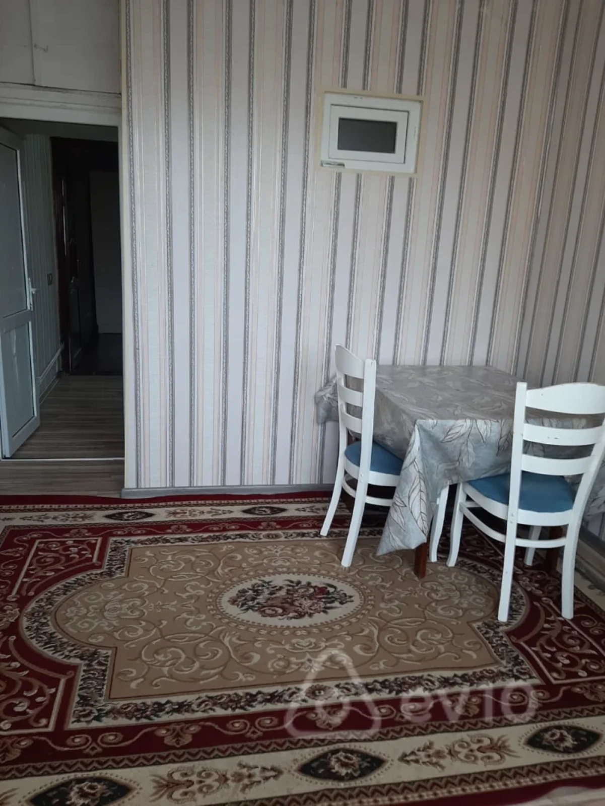 Kirayə verilir 1 otaqlı köhnə tikili 60 m²
