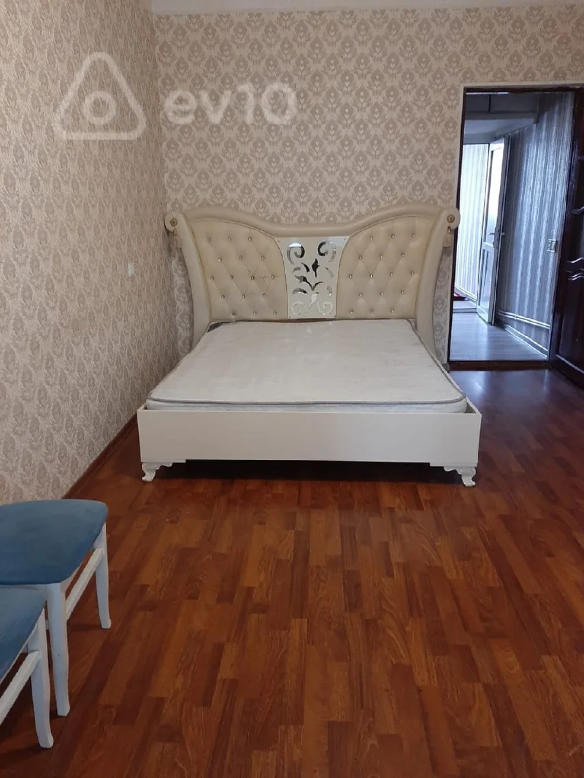 Kirayə verilir 1 otaqlı köhnə tikili 60 m²