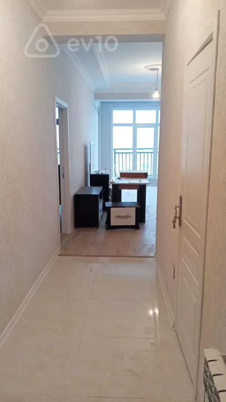 Kirayə verilir 2 otaqlı yeni tikili 45 m²