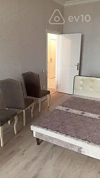 Kirayə verilir 2 otaqlı yeni tikili 45 m²