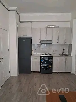 Kirayə verilir 2 otaqlı yeni tikili 55 m²