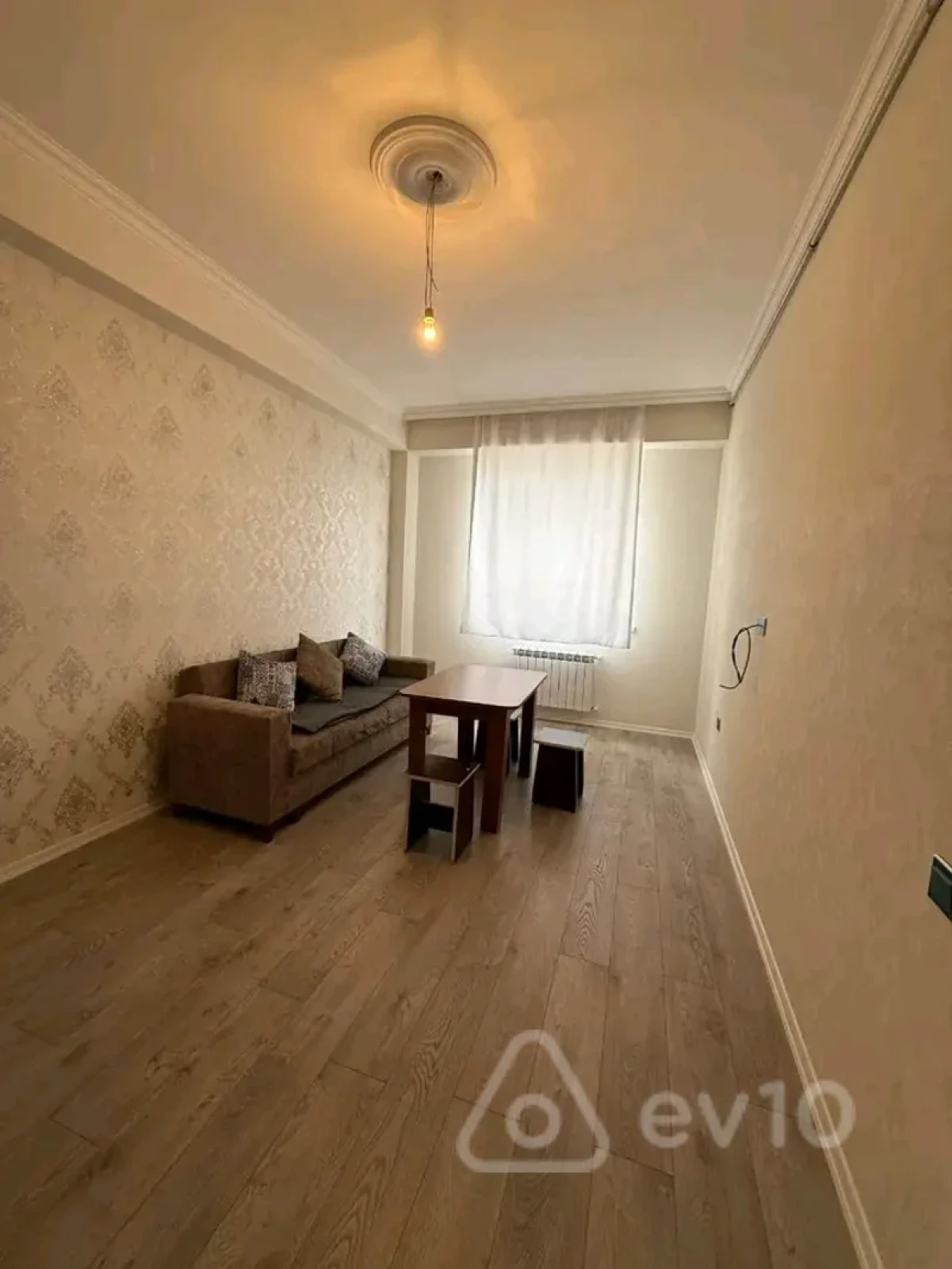 Kirayə verilir 2 otaqlı yeni tikili 55 m²