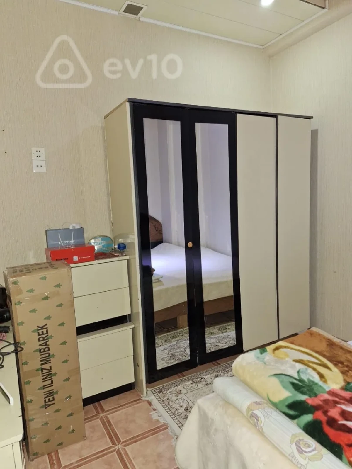 Kirayə verilir 2 otaqlı yeni tikili 80 m²