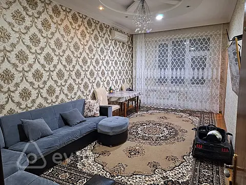 Kirayə verilir 2 otaqlı yeni tikili 80 m²