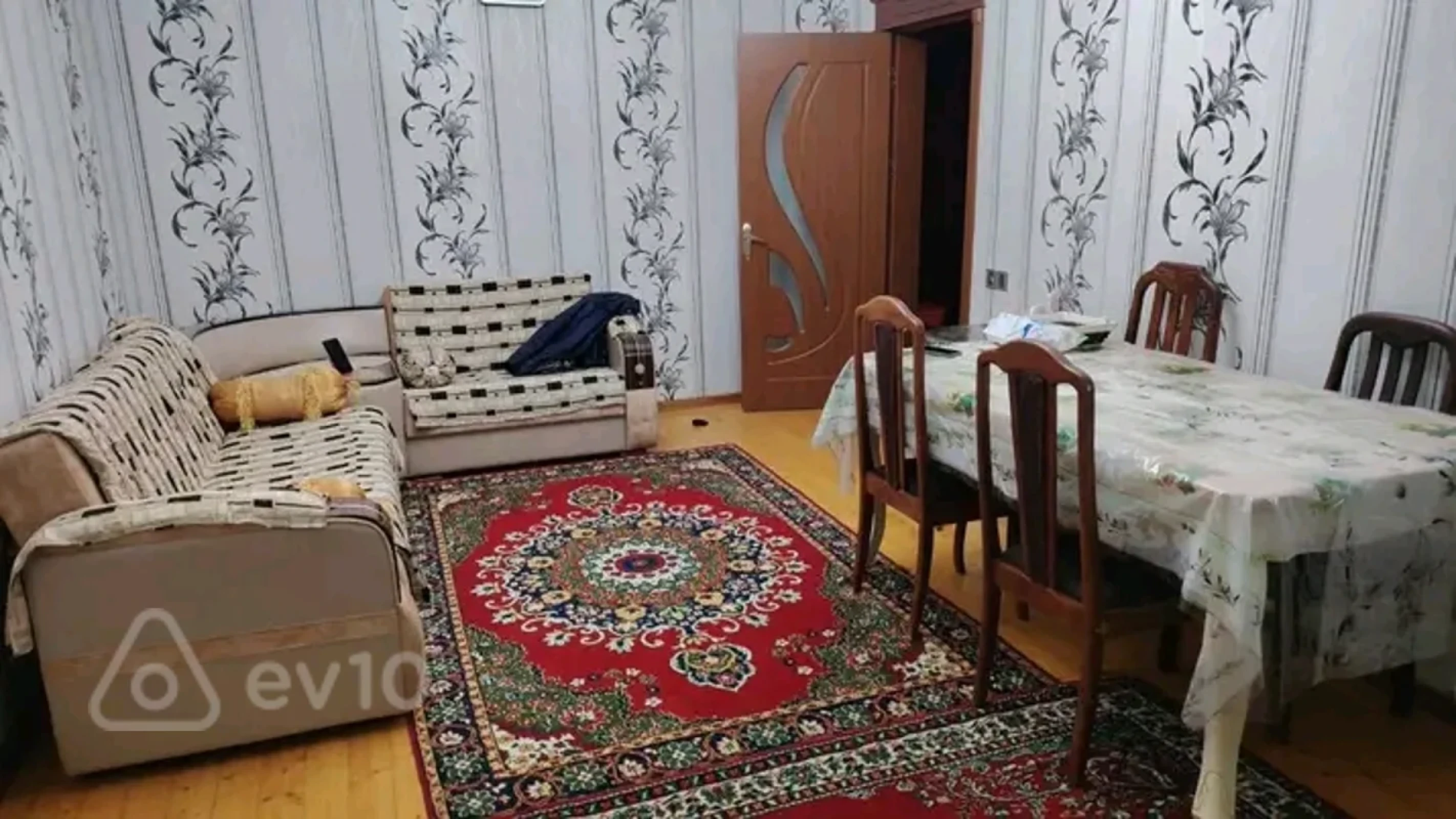 Kirayə verilir 2 otaqlı həyət evi 80 m²
