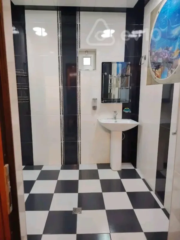 Kirayə verilir 2 otaqlı həyət evi 80 m²