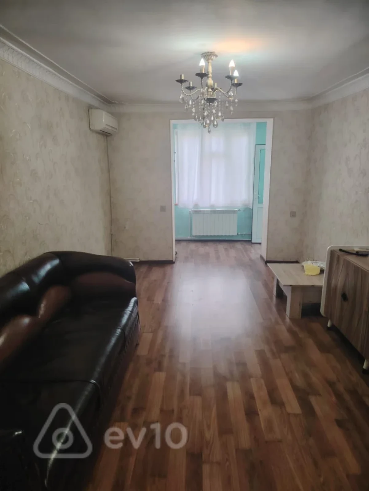 Kirayə verilir 2 otaqlı köhnə tikili 60 m²