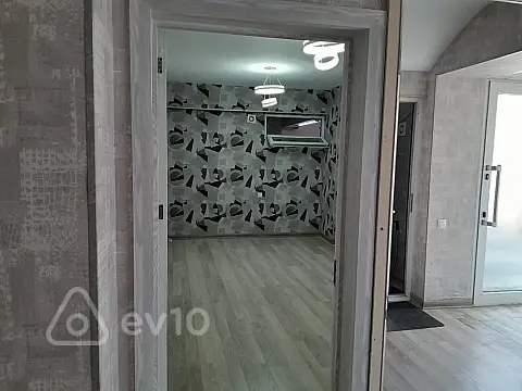 Kirayə verilir mənzil 65 m²