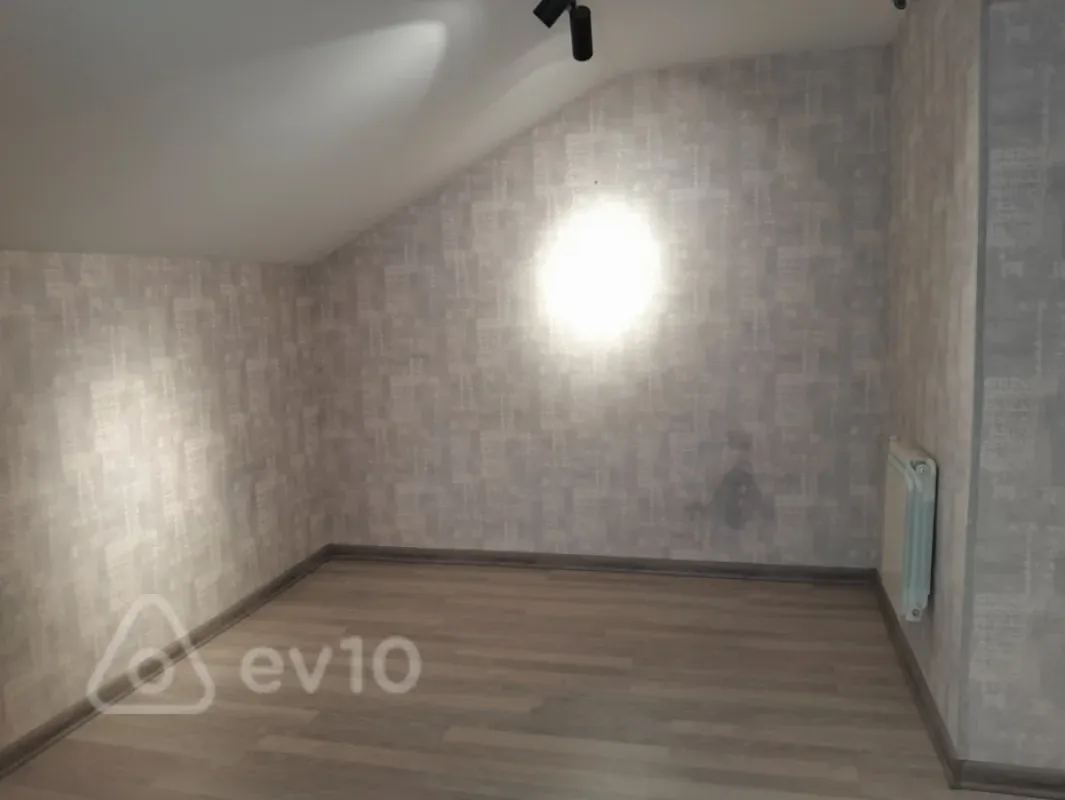 Kirayə verilir mənzil 65 m²