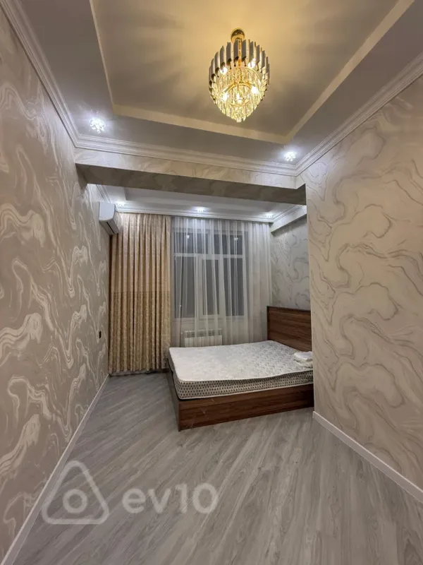 Kirayə verilir 3 otaqlı yeni tikili 95 m²