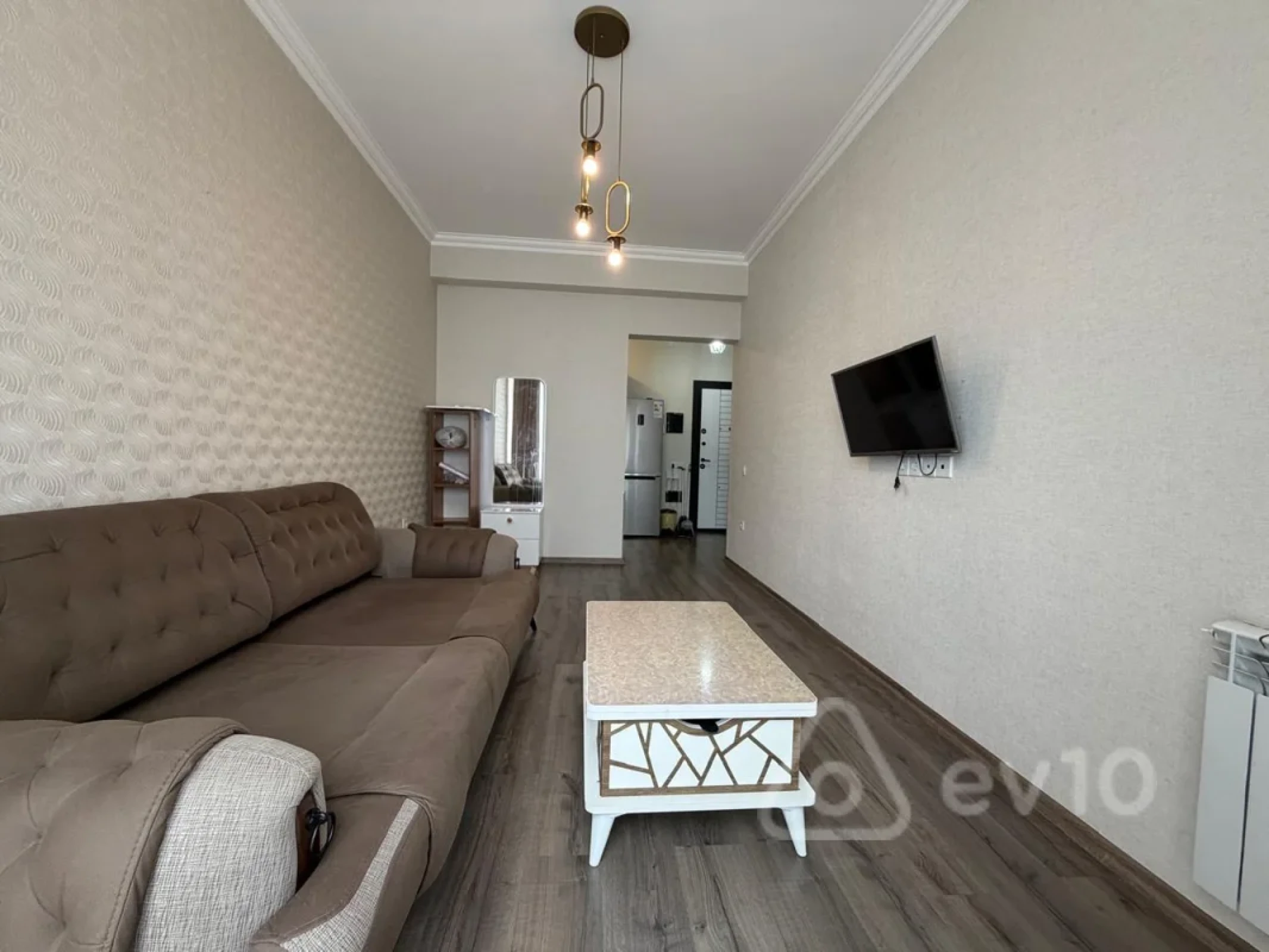 Kirayə verilir 2 otaqlı yeni tikili 50 m²