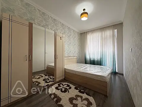 Kirayə verilir 2 otaqlı yeni tikili 50 m²