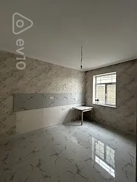 Satılır 4 otaqlı həyət evi 140 m²