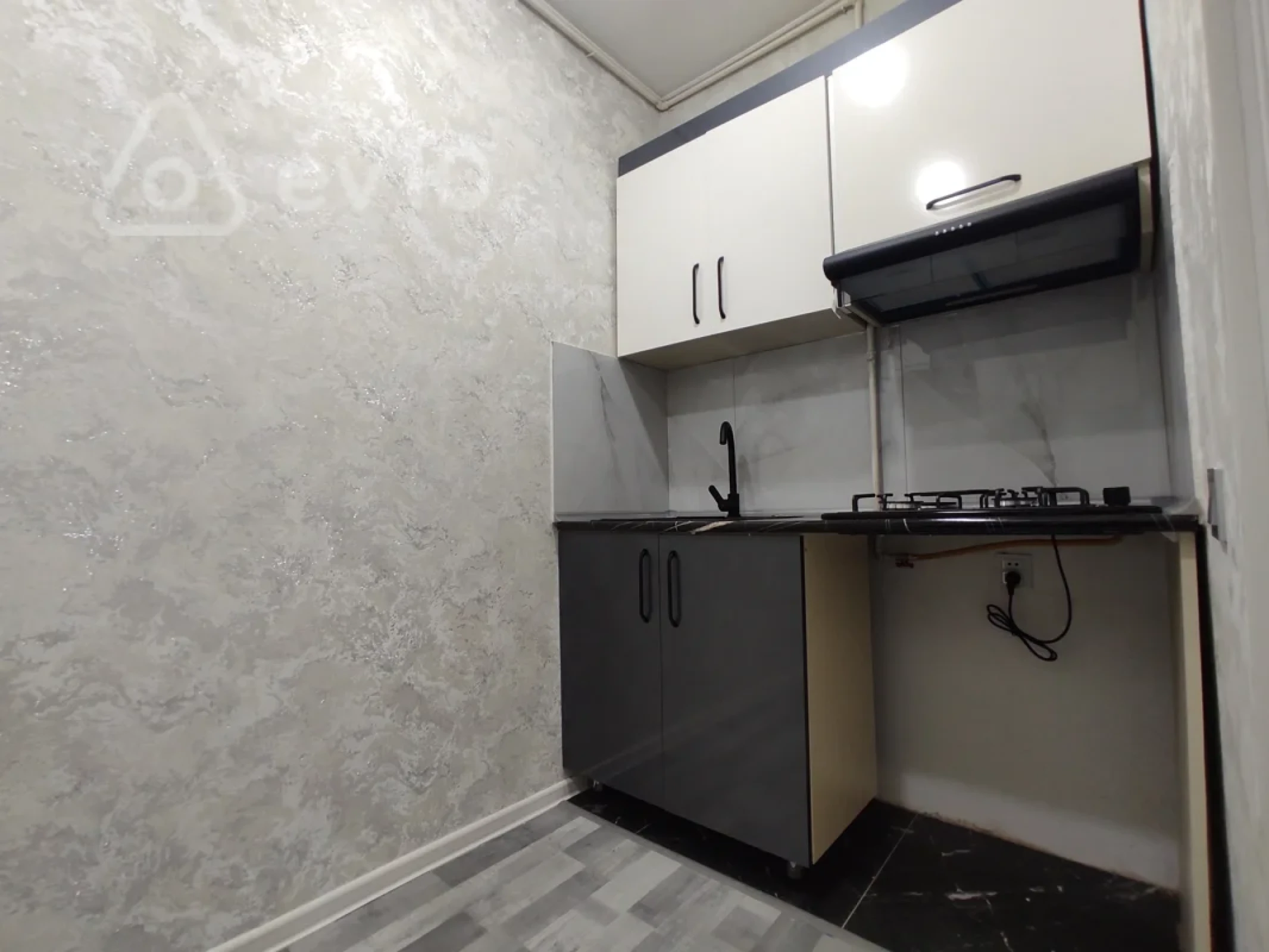 Satılır 2 otaqlı yeni tikili 65 m²