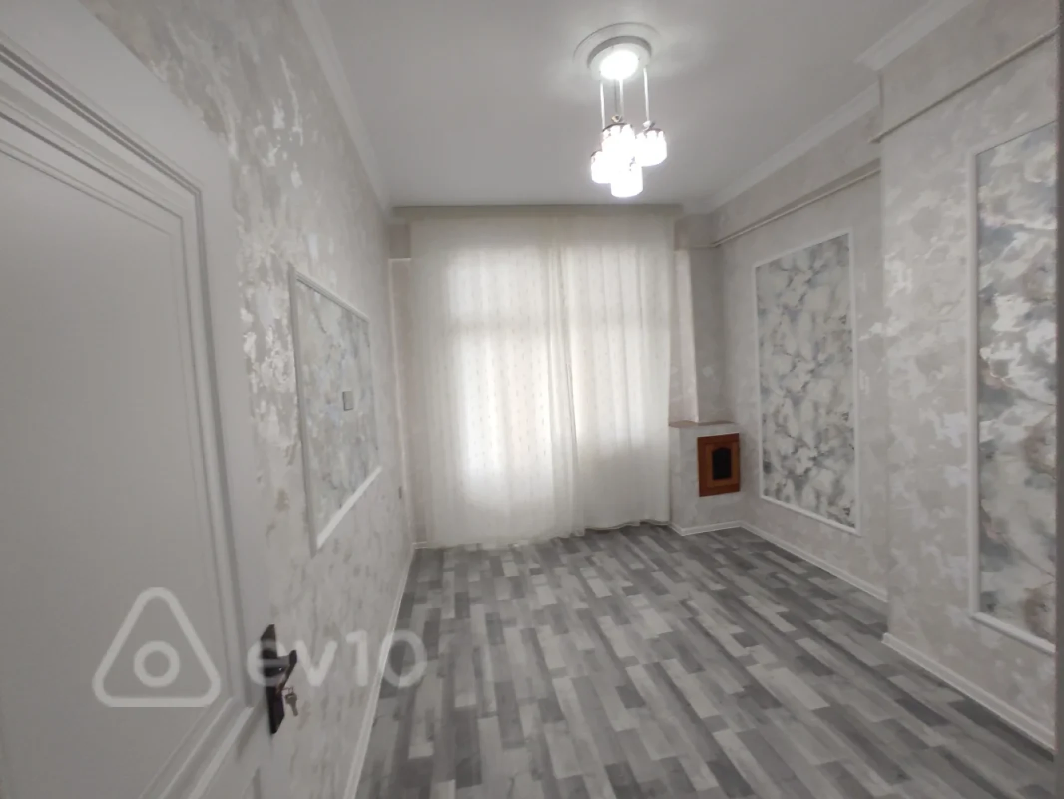 Satılır 2 otaqlı yeni tikili 65 m²