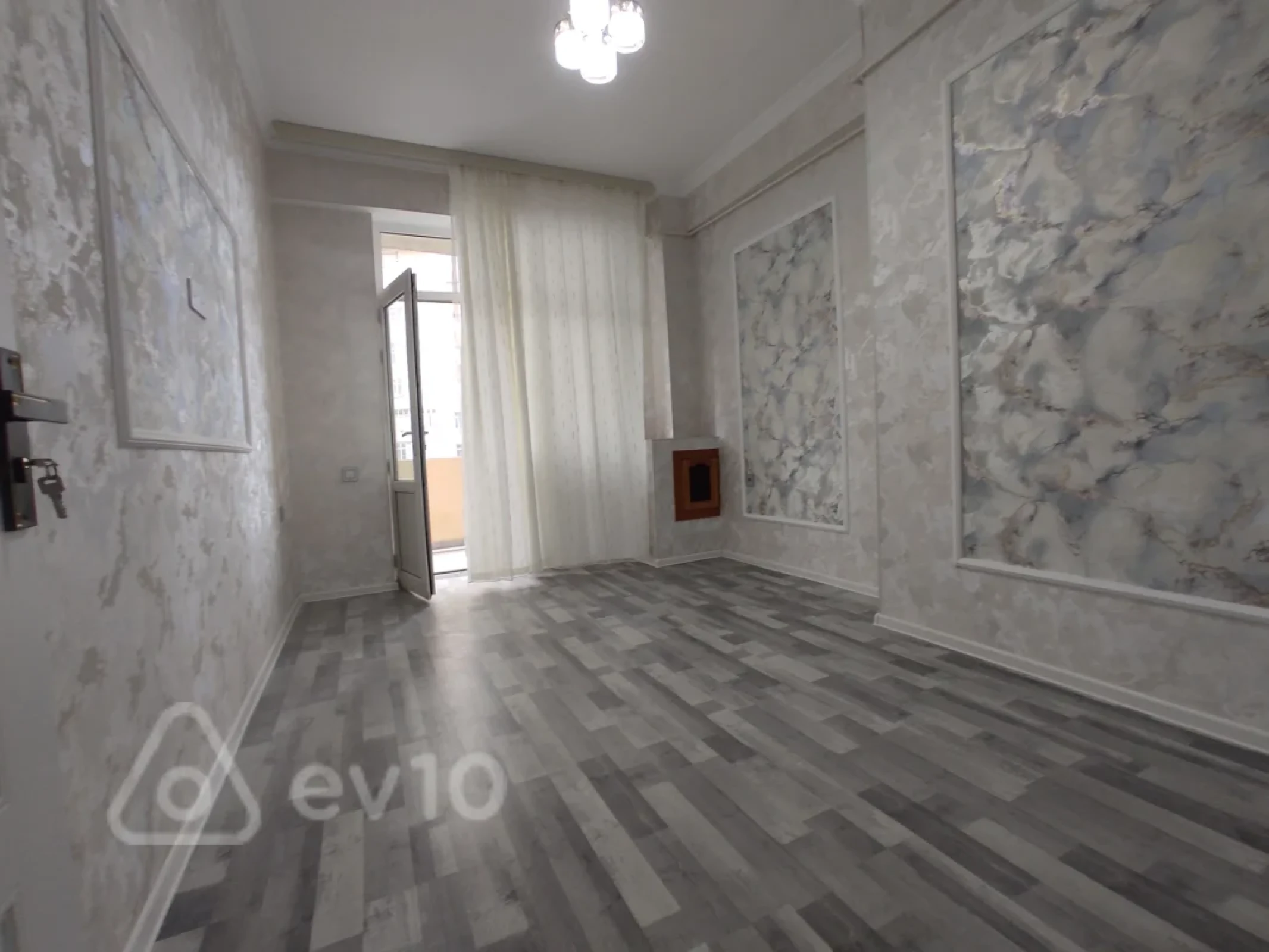 Satılır 2 otaqlı yeni tikili 65 m²