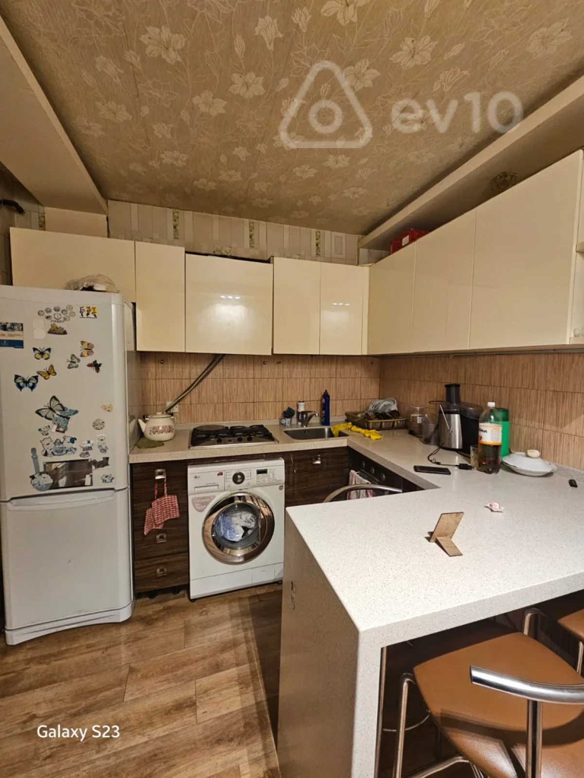 Kirayə verilir 3 otaqlı köhnə tikili 80 m²