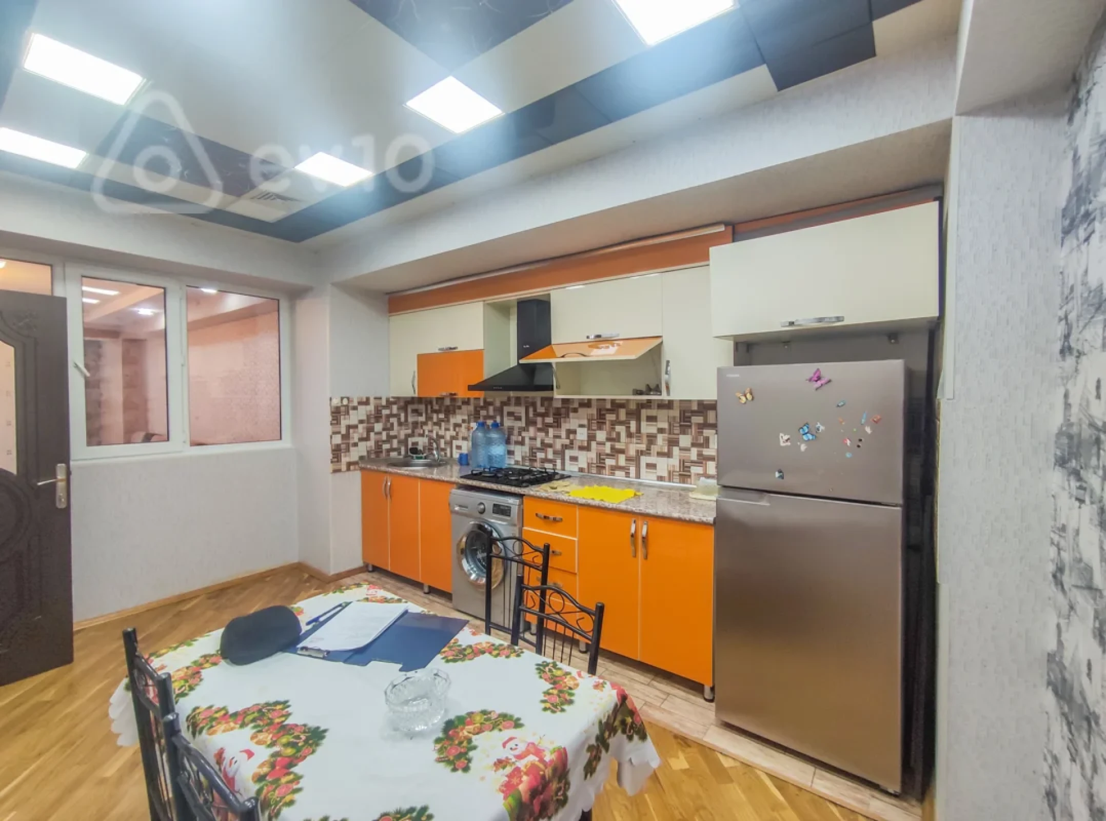 Kirayə verilir 2 otaqlı yeni tikili 90 m²