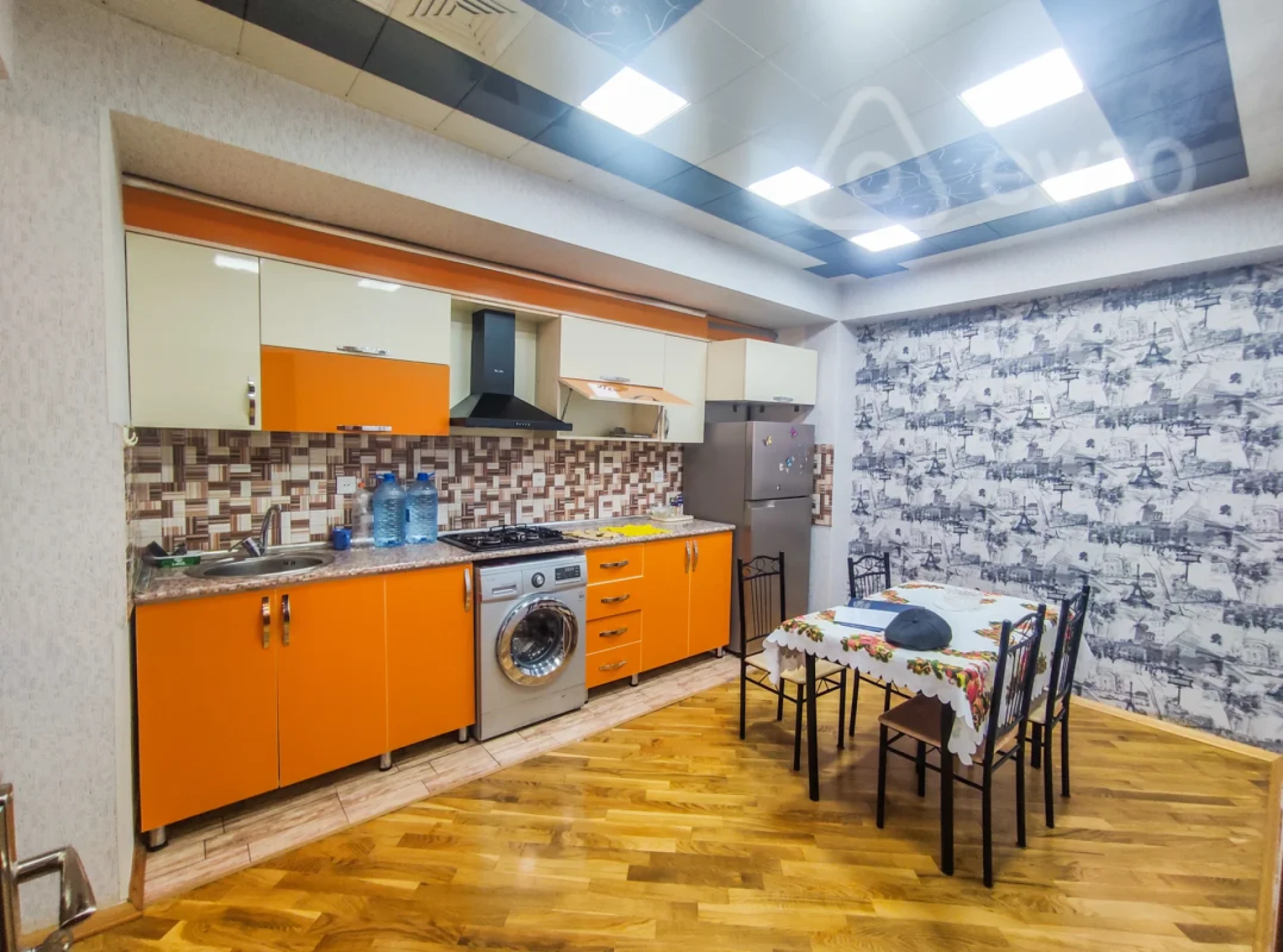 Kirayə verilir 2 otaqlı yeni tikili 90 m²