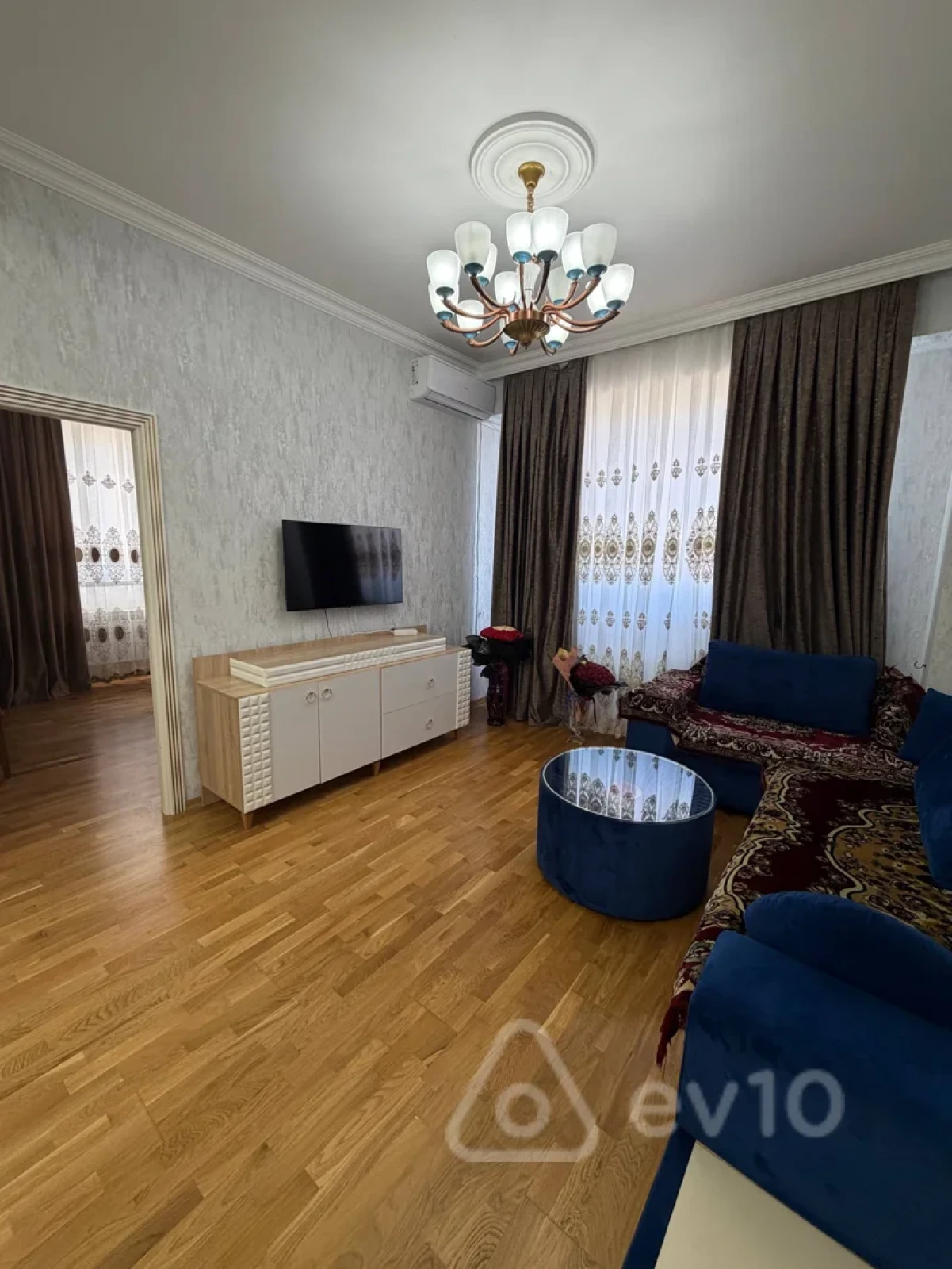 Kirayə verilir 3 otaqlı yeni tikili 90 m²