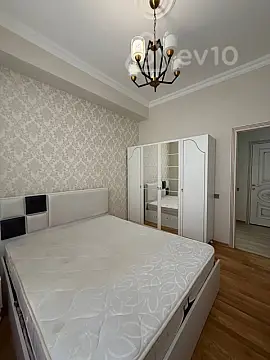 Kirayə verilir 3 otaqlı yeni tikili 90 m²