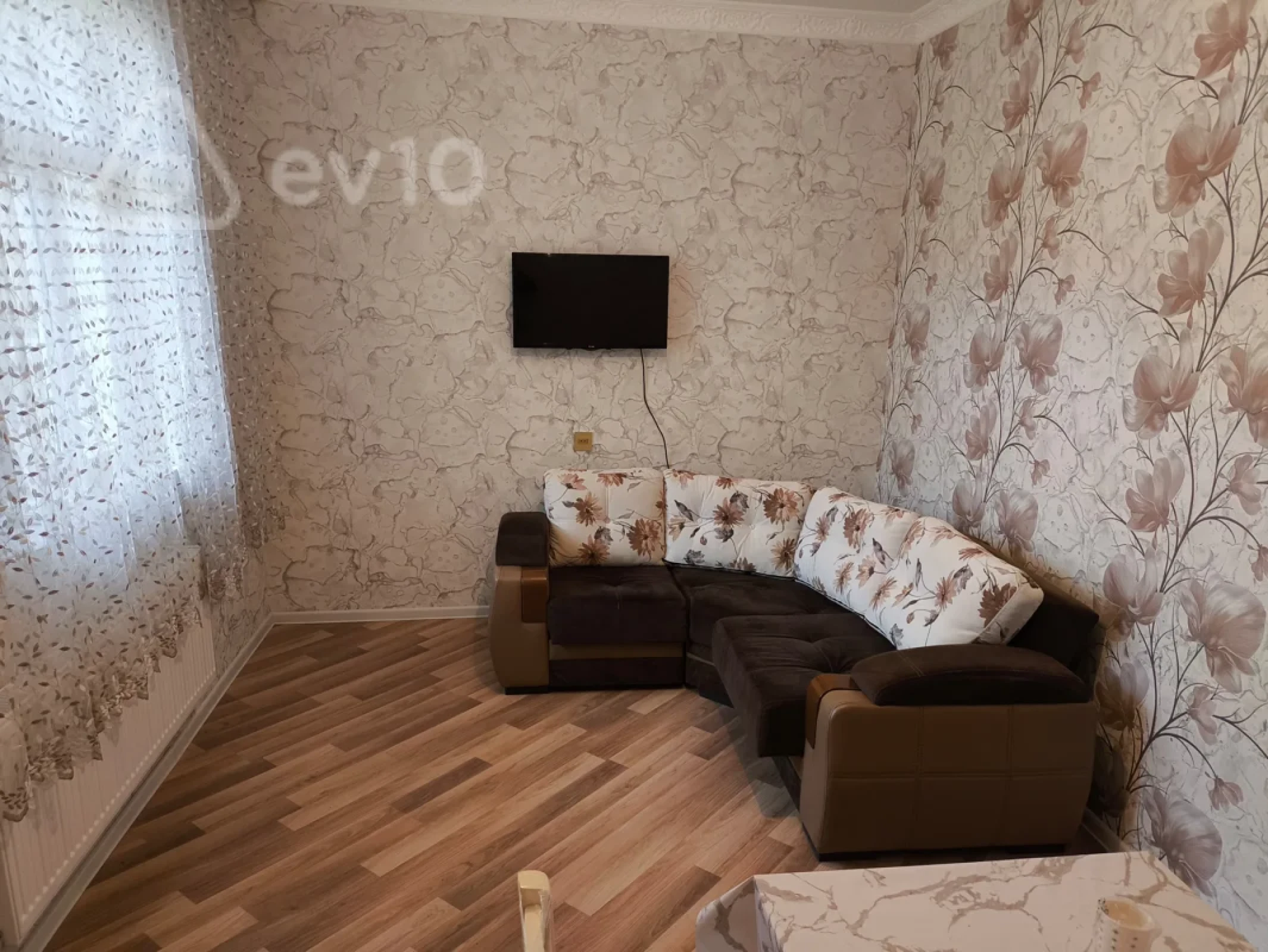 Kirayə verilir 3 otaqlı həyət evi 60 m²