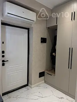 Satılır 2 otaqlı yeni tikili 72 m²