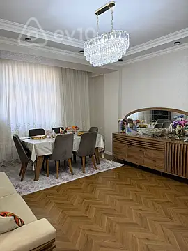 Satılır 2 otaqlı yeni tikili 72 m²