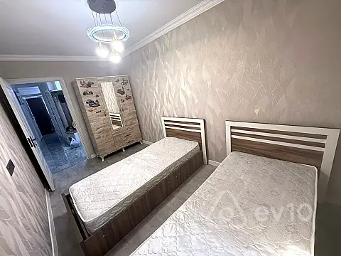 Kirayə verilir 3 otaqlı köhnə tikili 75 m²