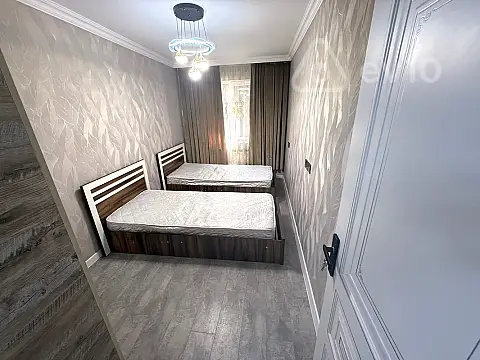 Kirayə verilir 3 otaqlı köhnə tikili 75 m²