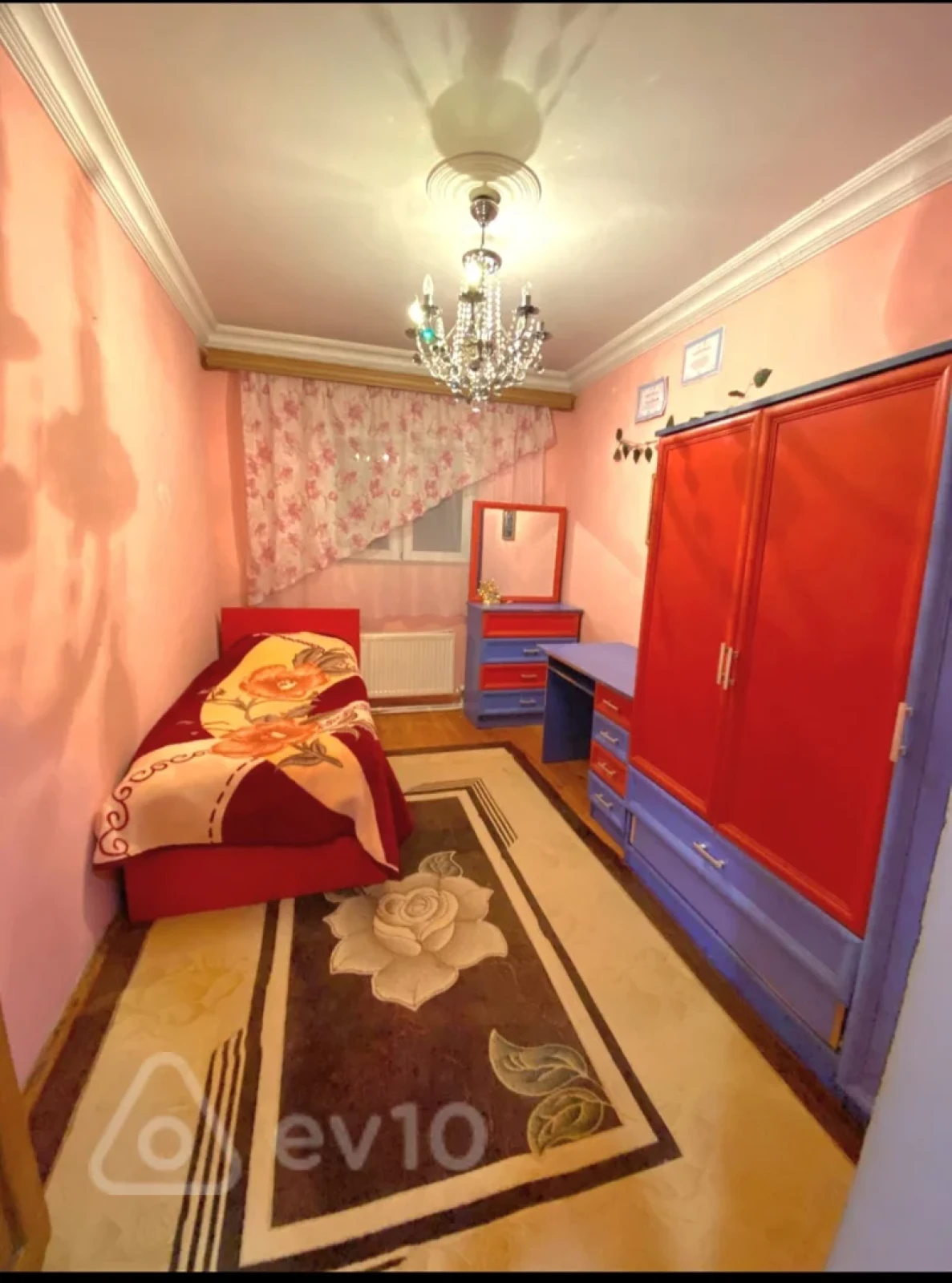 Satılır 4 otaqlı həyət evi 110 m²