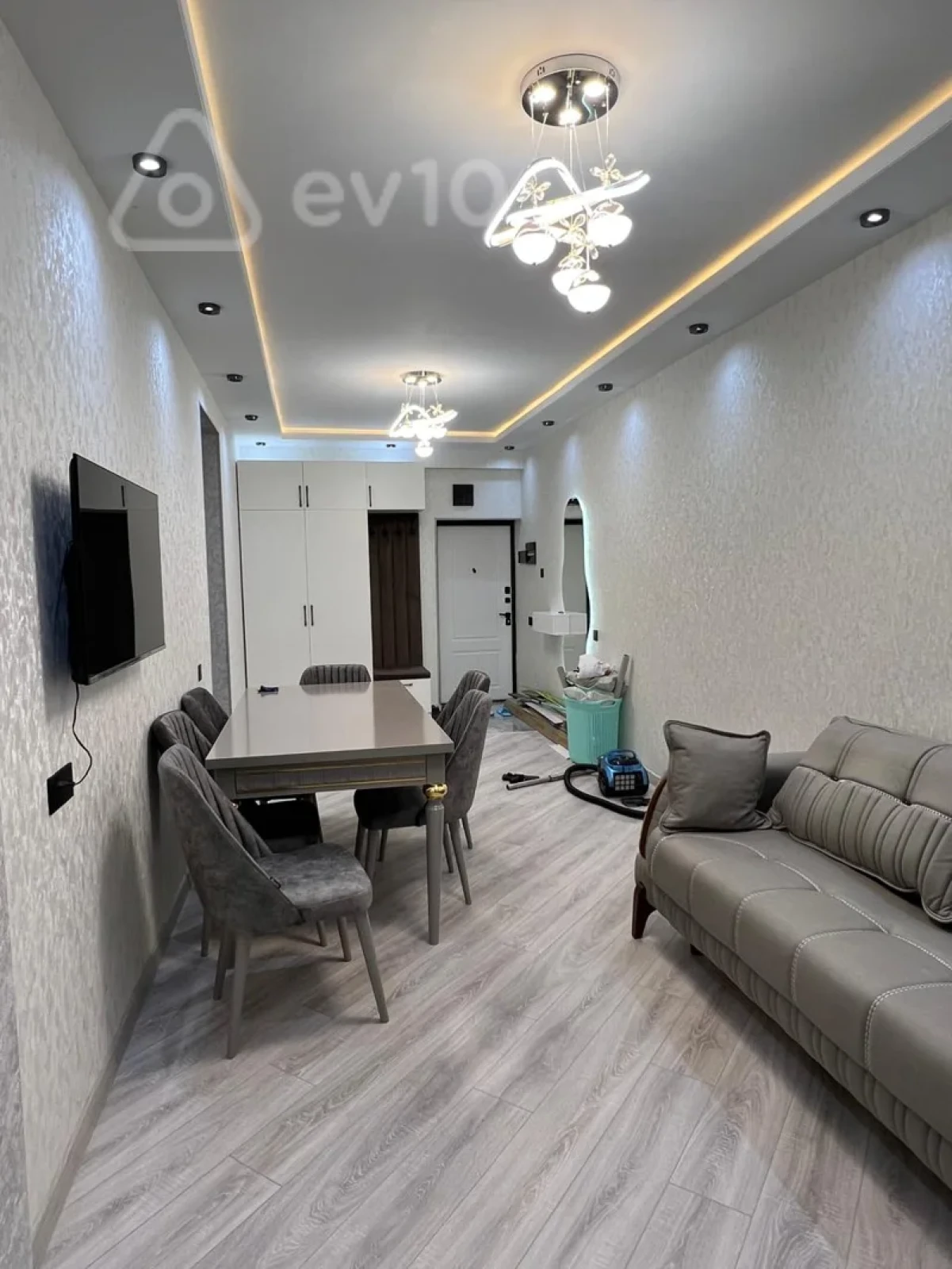 Kirayə verilir 3 otaqlı yeni tikili 70 m²