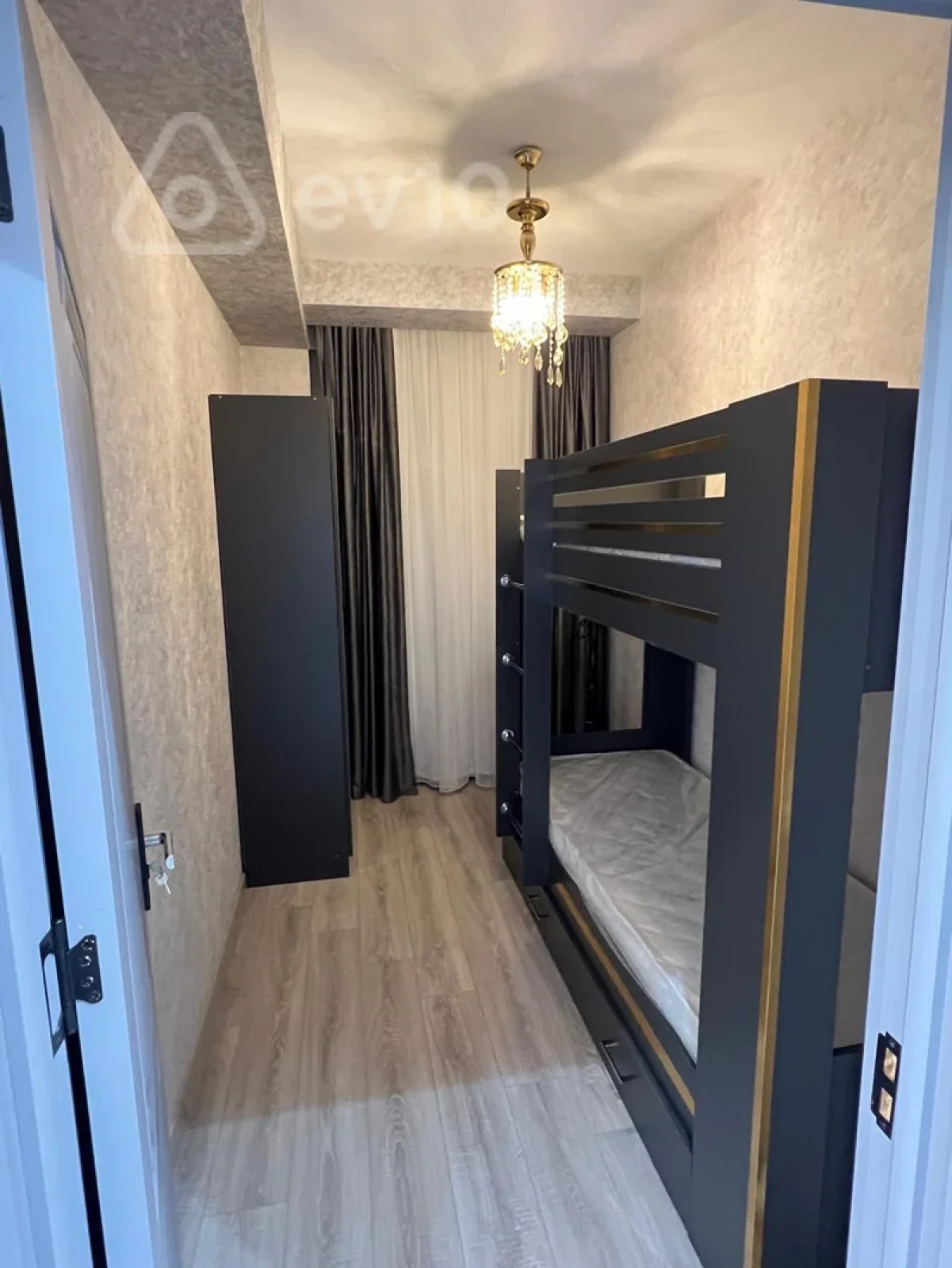 Kirayə verilir 3 otaqlı yeni tikili 70 m²