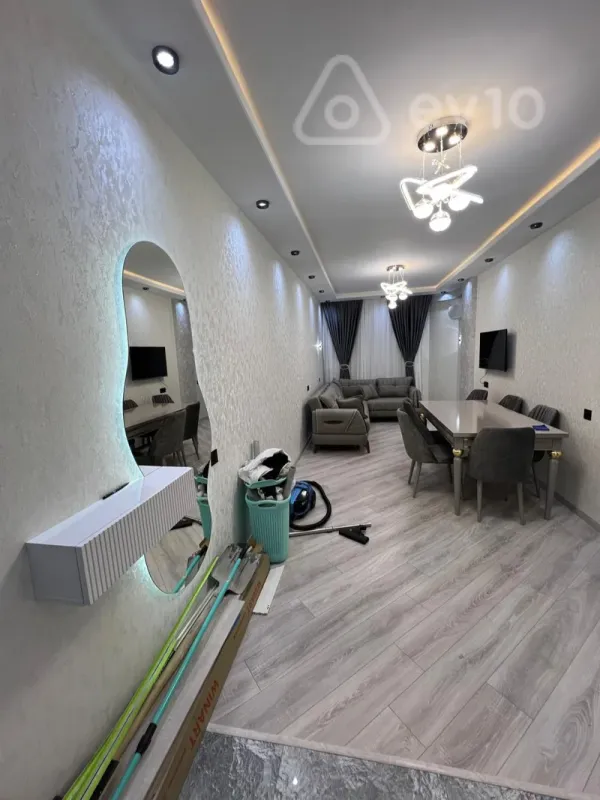 Kirayə verilir 3 otaqlı yeni tikili 70 m²